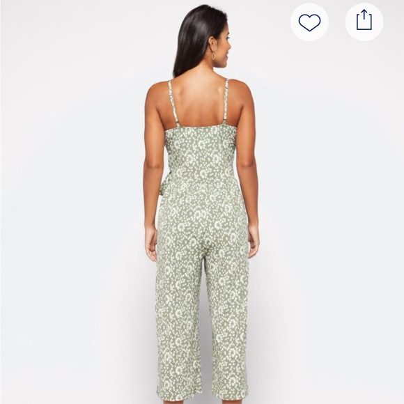 EUC Kailegh faux wrap size small jumpsuit - Picture 2 of 7